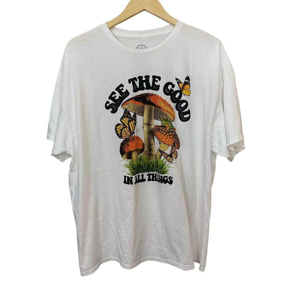 DOM‎ Mushroom Tee T Shirt White Size 2XL See The Good In All Things Graphic